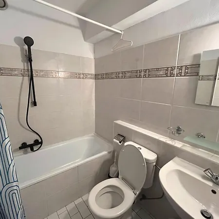 Bel Air - Spacious 2-bedroom With Frontal Sea View T103 Daire Oostende
